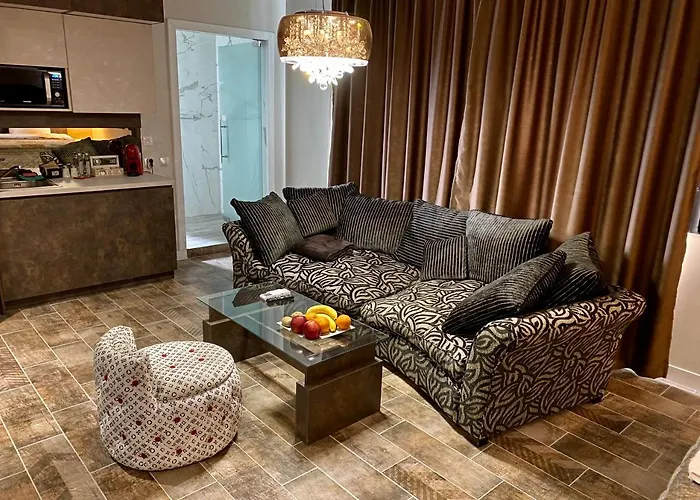 Luxury Apartments Ivon